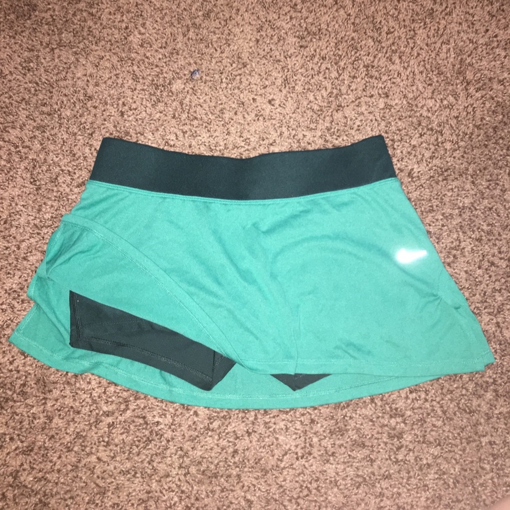 Nike skort